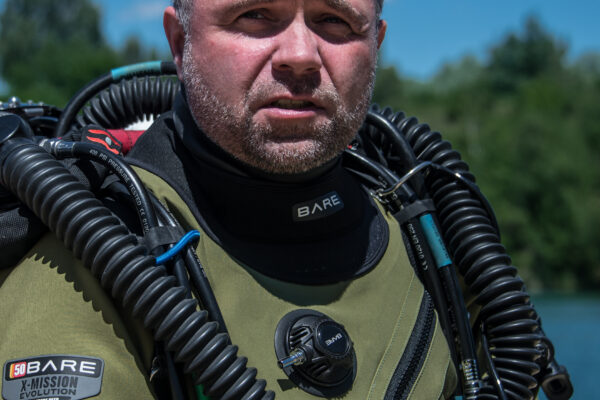 Jacek Strevczvk wearing a Prism 2 Rebreather